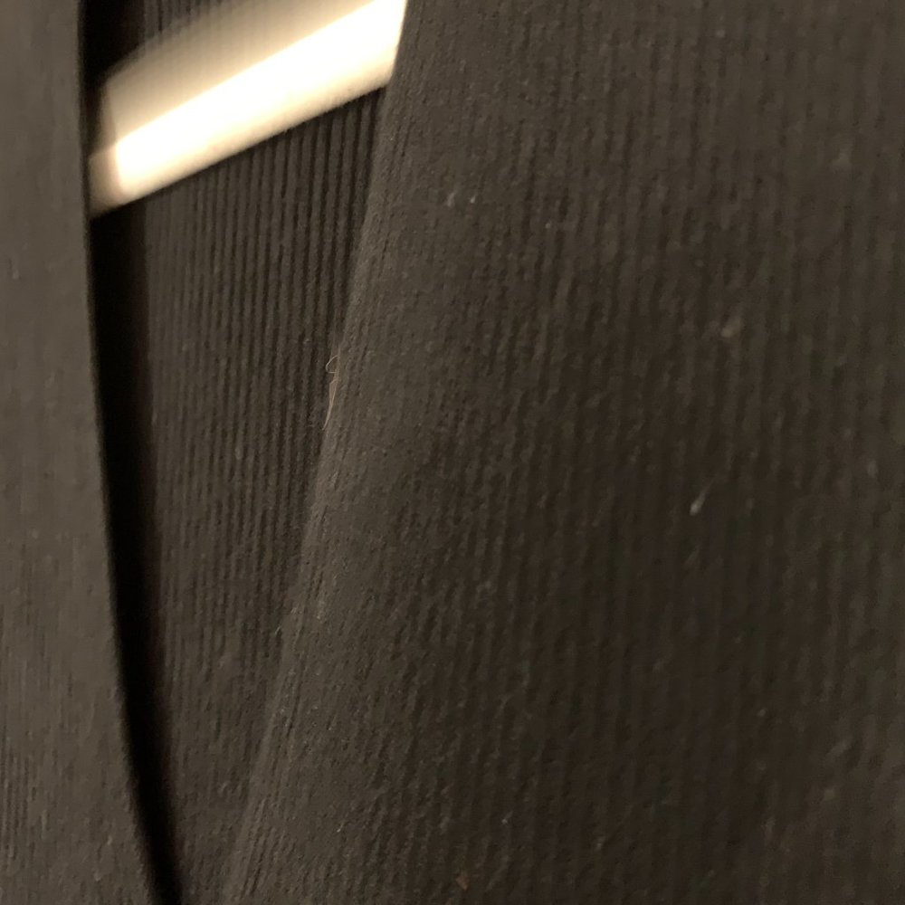 Express Black Ribbed Keyhole/Cut Out Top - Picture 4 of 5